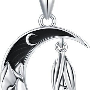 Gothic Jewelry Bat/Cat/Wolf/Dragon/Owl/Fox/Spider/Sun Pendant Sterling Silver Cr